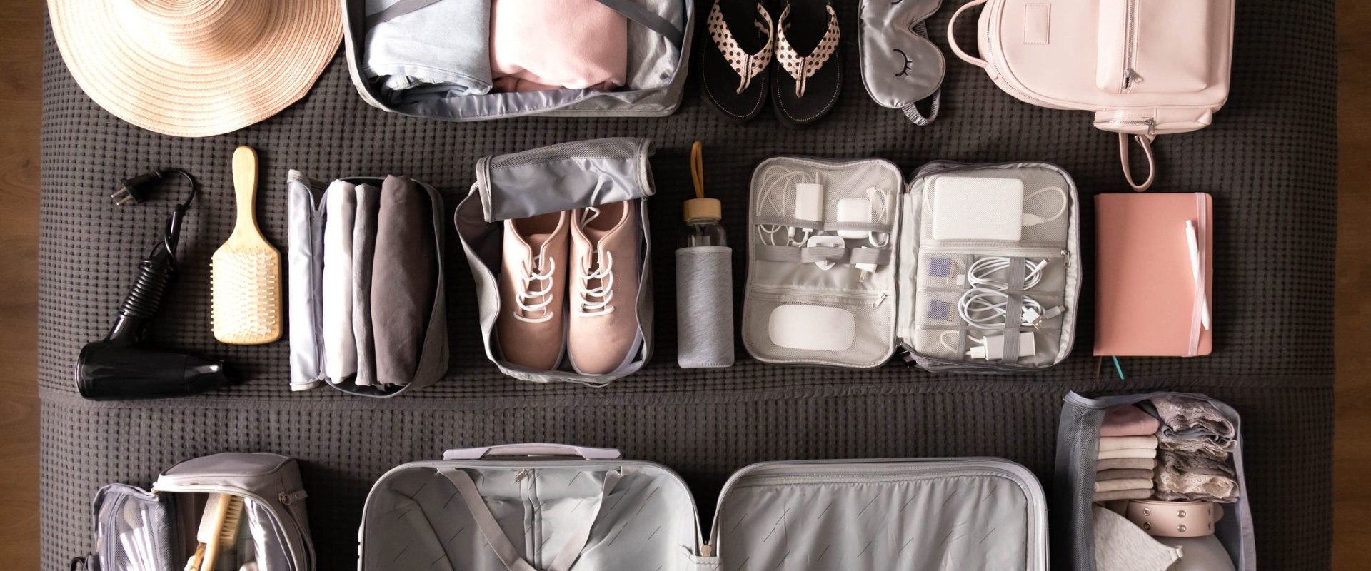 The Benefits of Packing by Category Instead of Room